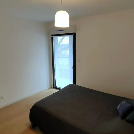 1-bedroom In *